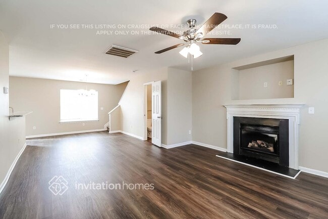 Photo - 9409 Dewey Dr