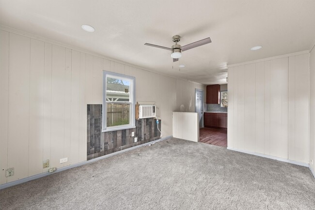 Photo - 4313 Engleford St