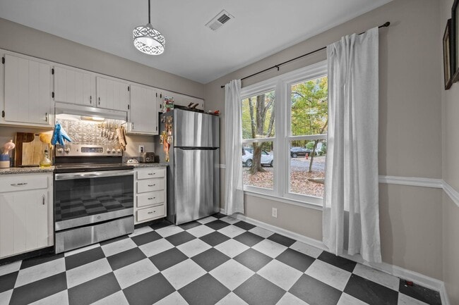 Photo - Adorable End-Unit Townhome in Desirable No...