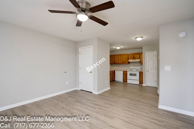 17 Bertram Ct Unit 2 Bedroom