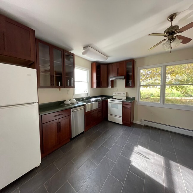 Photo - 91 Maple Tree Ln