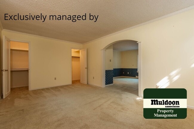 Photo - Beautiful 3 bedroom home with two car garage in Old Broadmoor