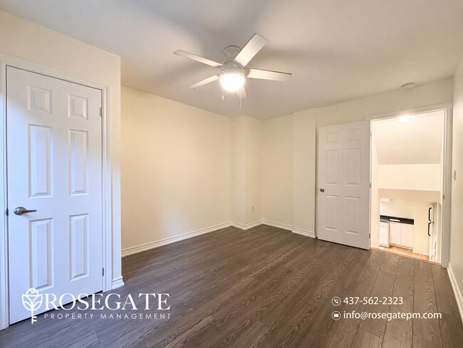 Photo - All-Inclusive 1-Bedroom Multiplex Unit with In-Unit Laundry – Barrie Unit 1