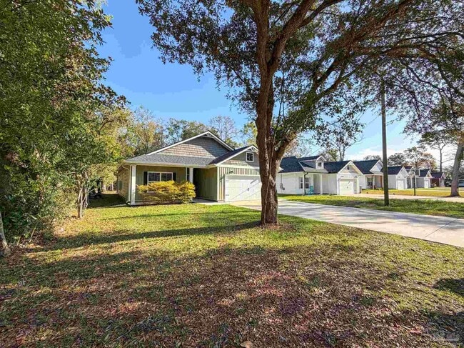 Photo - 1608 Toni St