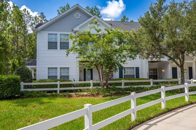 Photo - Adorable updated 1st floor condo Unit 1302