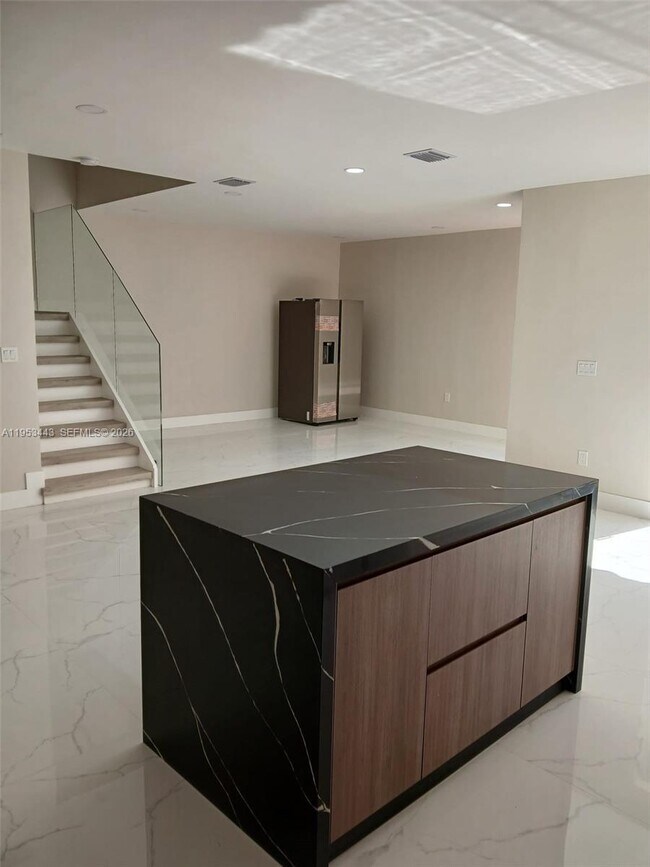 Photo - 1065 River Birch St