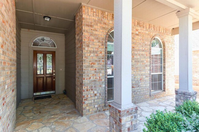 Photo - 1920 Golden Arrow Ave