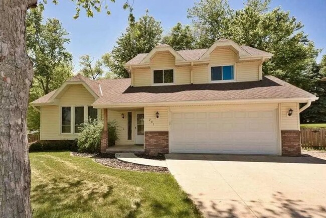 Photo - Prime Papillion Location Near Schools & Amenities