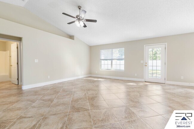 Photo - 40 Pine Brook Dr