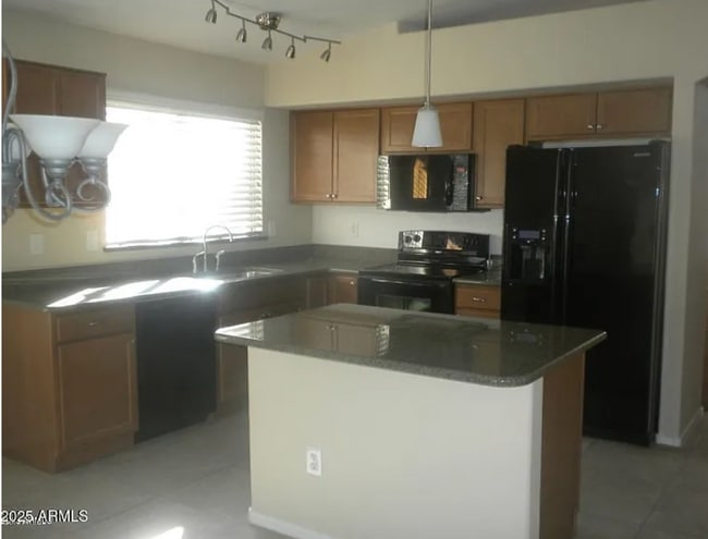 Photo - 1570 W Ivanhoe Ct