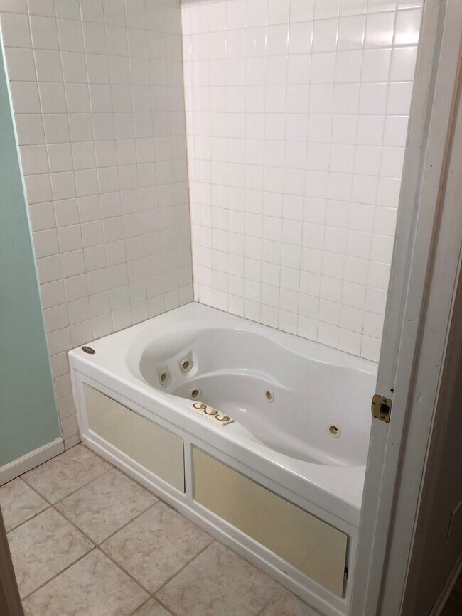 1015 Francis St Rental House Rental in Zanesville, OH