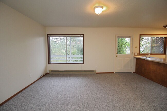 Photo - 1001 SW Woods St Unidad 8