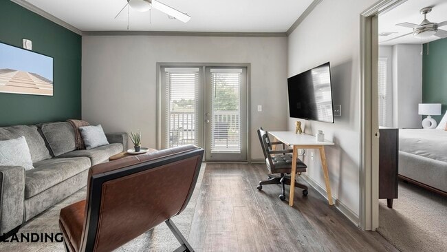 225 Walden Village Ln Unit 104