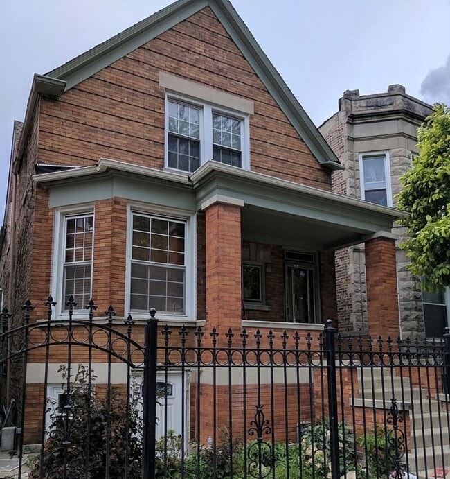 Exterior - 1628 N Central Park Ave Unit #1