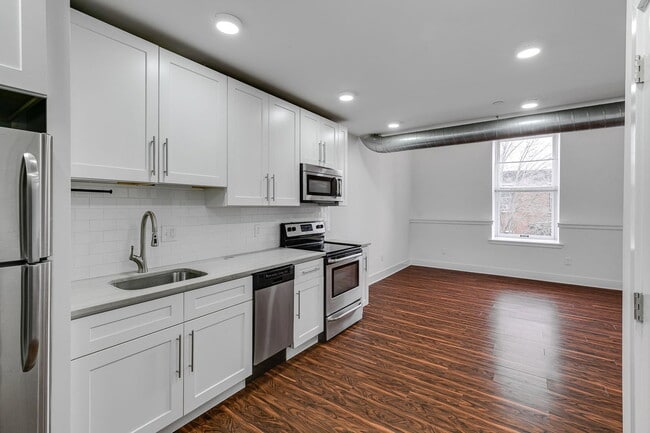 Photo - 2001 Spring Garden St Unit 306