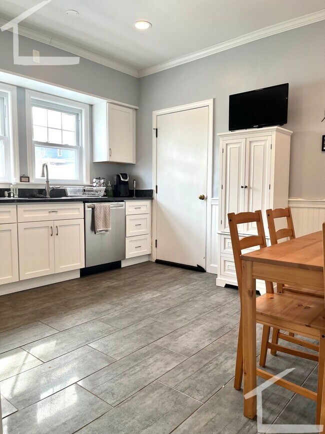 Photo - Free Laundry, Parking, Stainless Steel appliances, Backyard