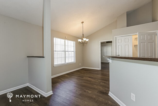 Photo - 31 Hickory Ridge