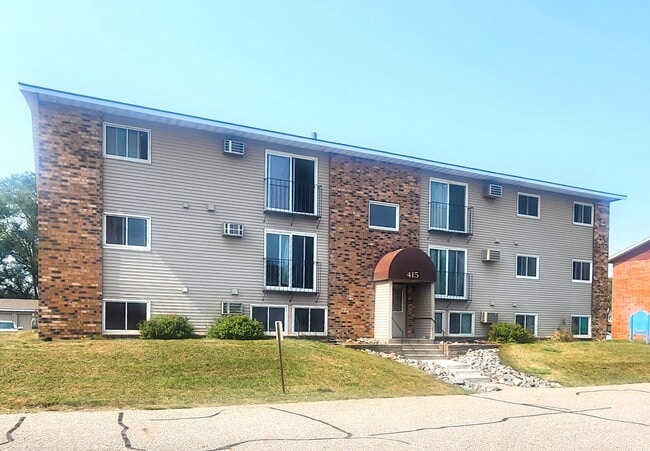Photo - Greenbriar Apartments