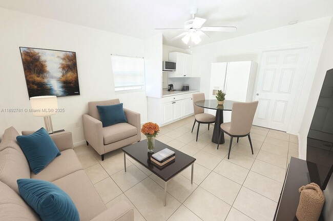 Building Photo - 2951 NW 154th Terrace Unit 2