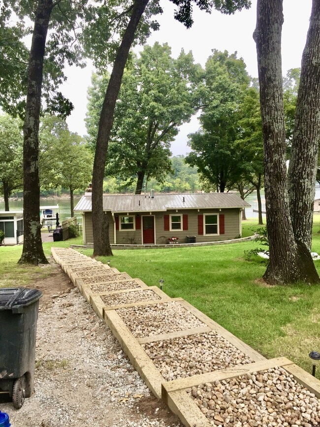 Pasos para entrar - 1114 W 17th St