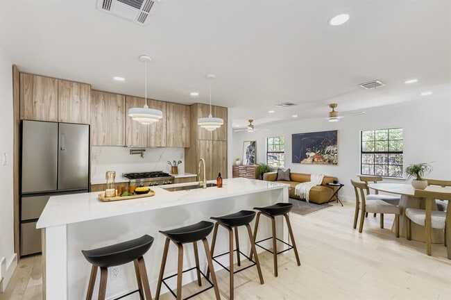 Photo - 2014 Hardy Cir