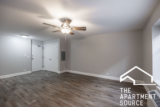 Photo - 745 W Gordon Ter Unit 206