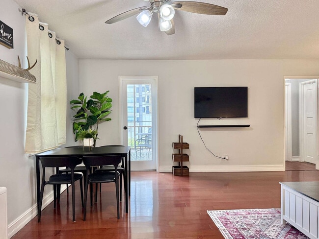 300 Peachtree Rd NE Unidad SI ID1299382P