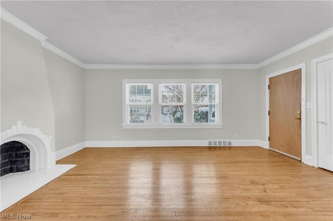 Photo - 3318 Milverton Rd Unit 1/DN