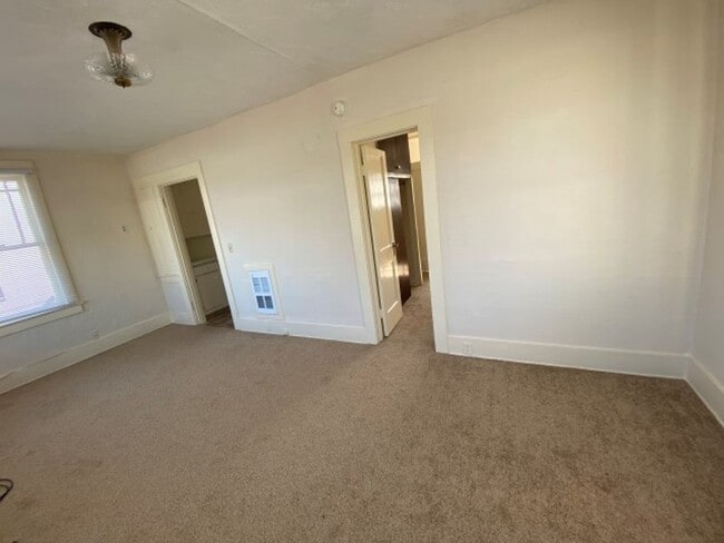 Photo - Quaint 1 Bed 1 Bath Home in Medford