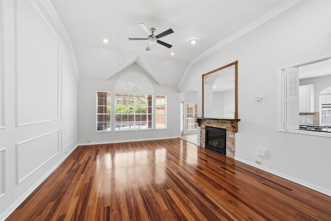 Photo - 4003 Bountiful Crest Ln