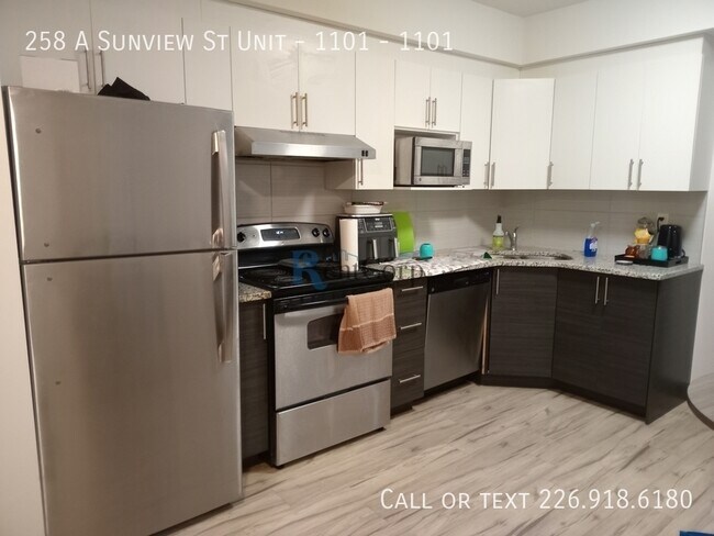 Photo - 258A Sunview St
