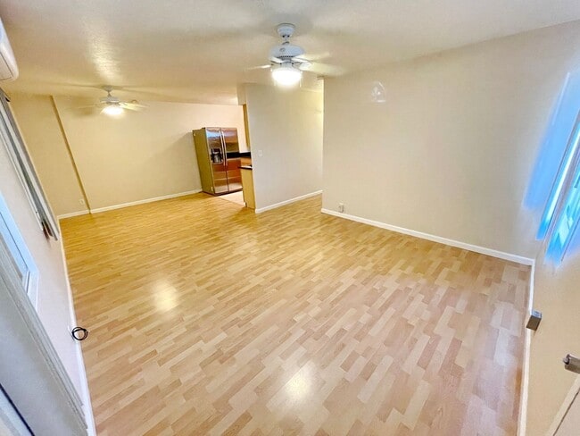 Building Photo - 3 Bed 1 Bath Unfurnished house in the Hear...