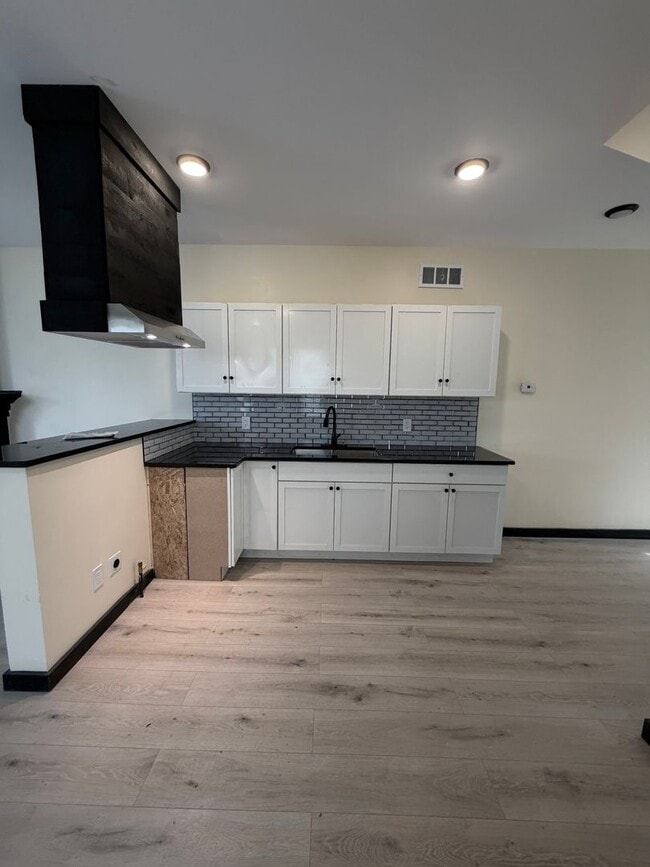 Photo - 4 bedroom townhouse