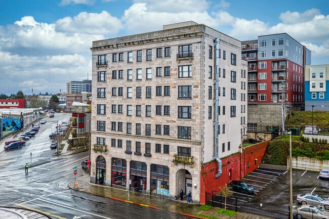 The Walker Apartments - The Walker Apartments