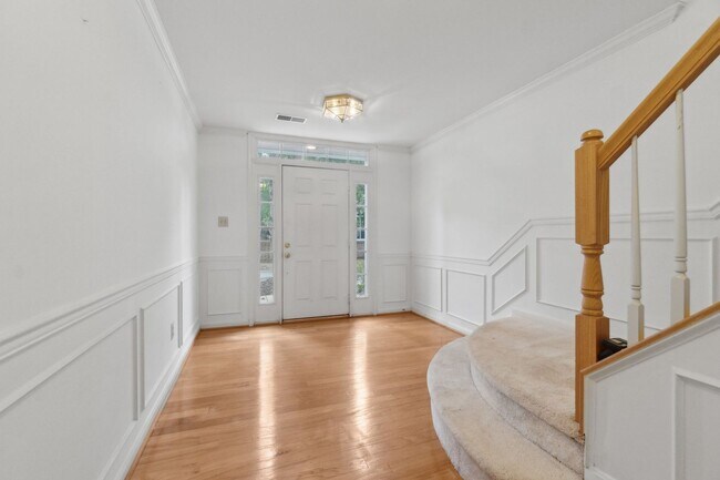 Photo - Wonderful Townhome