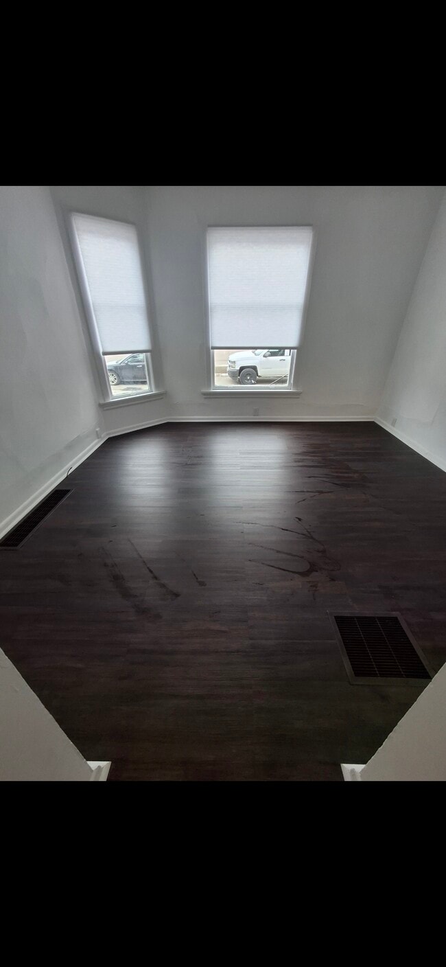 Photo - 44 Portsmouth Pl NE Unidad 2 Bedroom 1 Bath