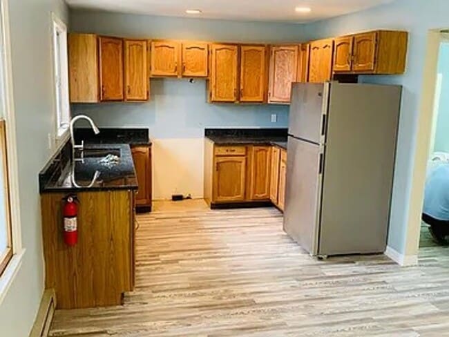 Building Photo - Spacious 2-Bedroom Apartment in Chicopee Unit D