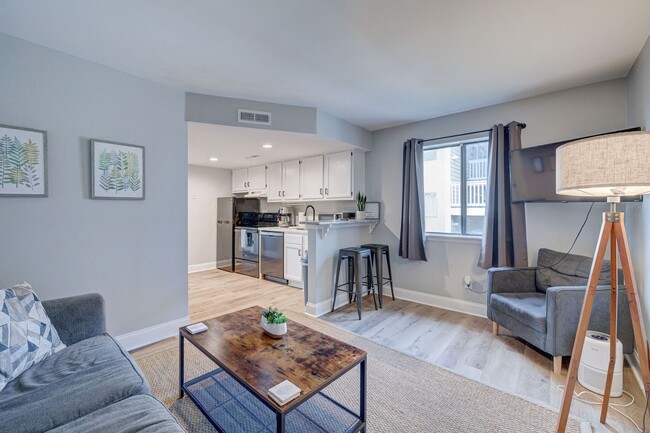 4750 Seahawk Ct Unit A12