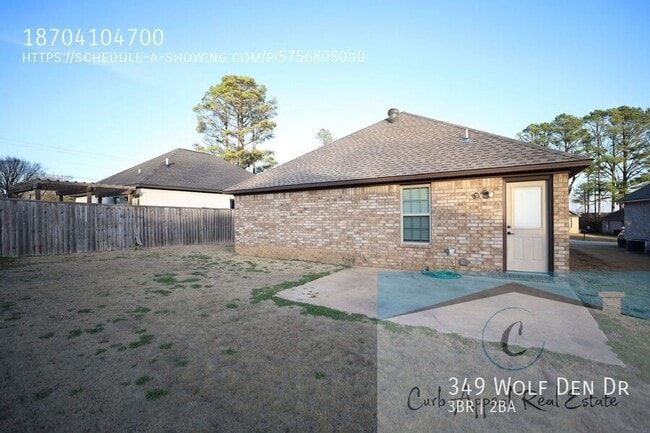 Photo - 349 Wolf Den Dr