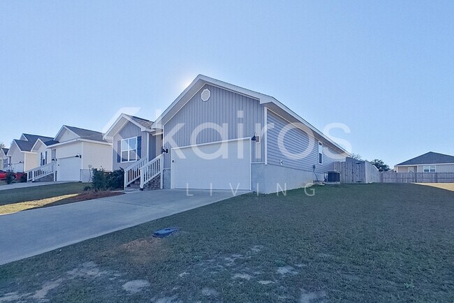 Photo - 4743 Malay Cir