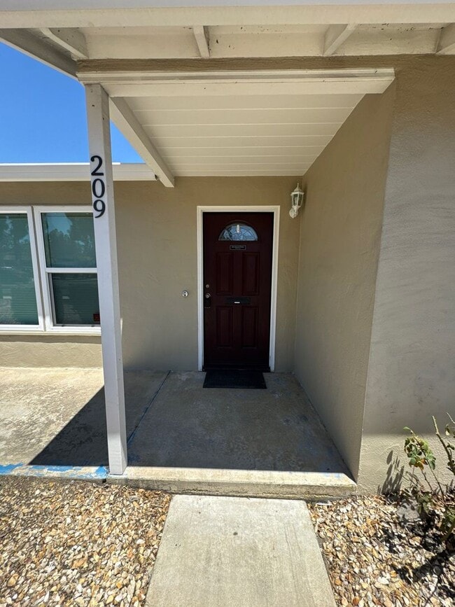 Photo - Updated 2 Bed / 1 Bath Home with Garage & Private Fenced Yard
