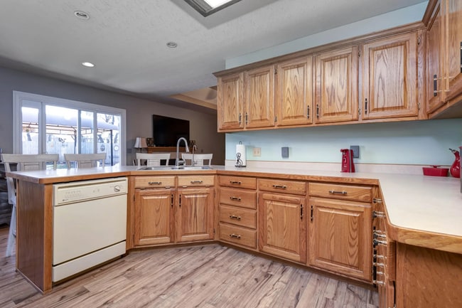 Photo - 100 Holly Ridge Rd