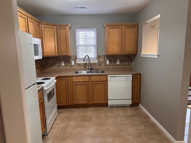 Cocina 1 - 5110 Aspen Ridge Dr