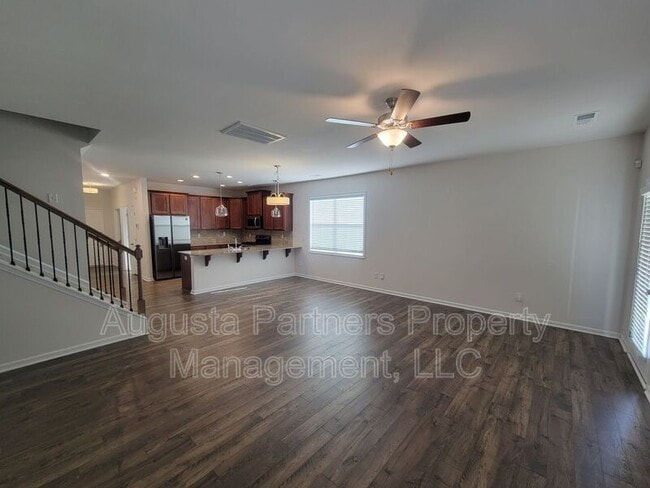 Photo - 166 Luxborough Ct