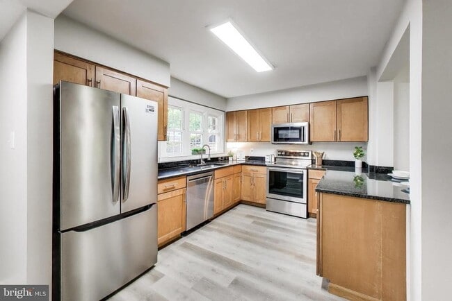 Photo - 6153 Strasburg Dr