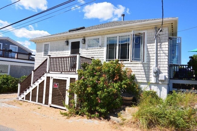 Photo - 23 53rd St