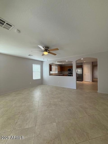 Photo - 1605 E Leaf Rd