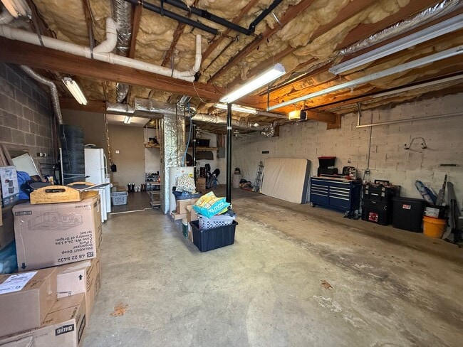 308 Car Mol Drive #16