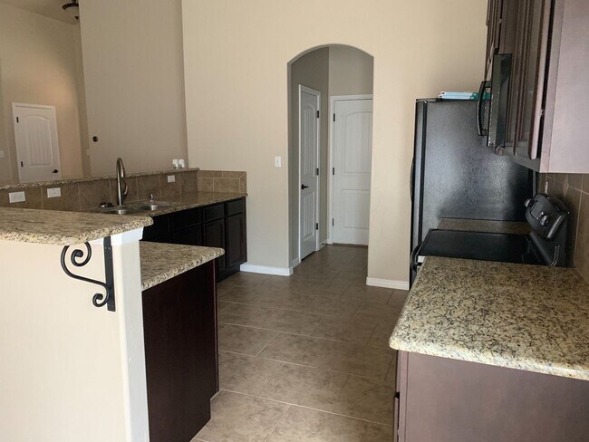 Photo - 3 Bedroom Home