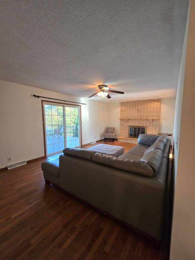 Photo - 25435 W Comfort Dr